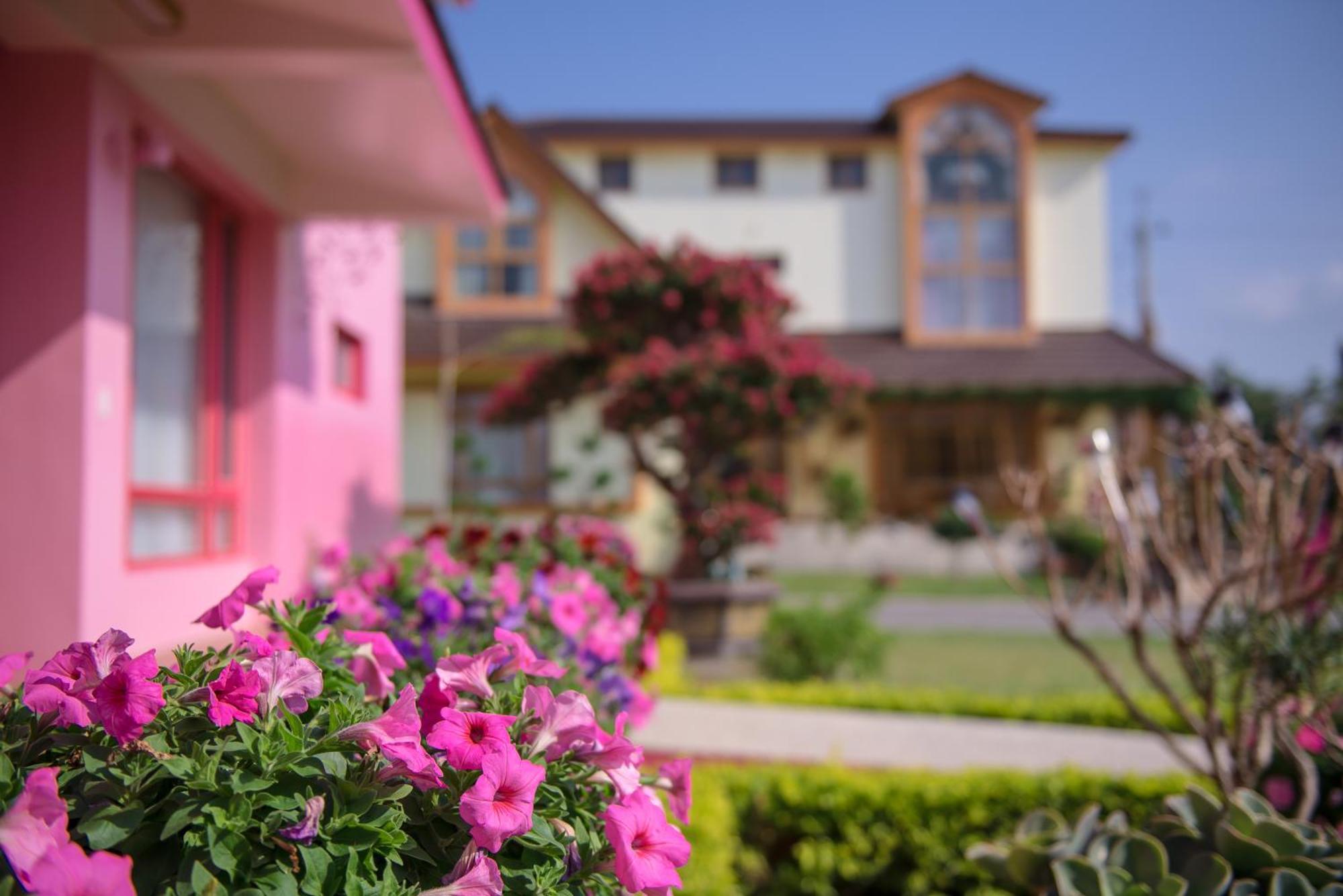 Xinfu Traveler Inn Taiping  Eksteriør billede